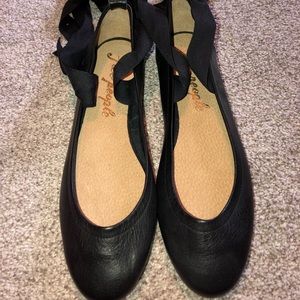 NEW with tags Free People ballet flats .